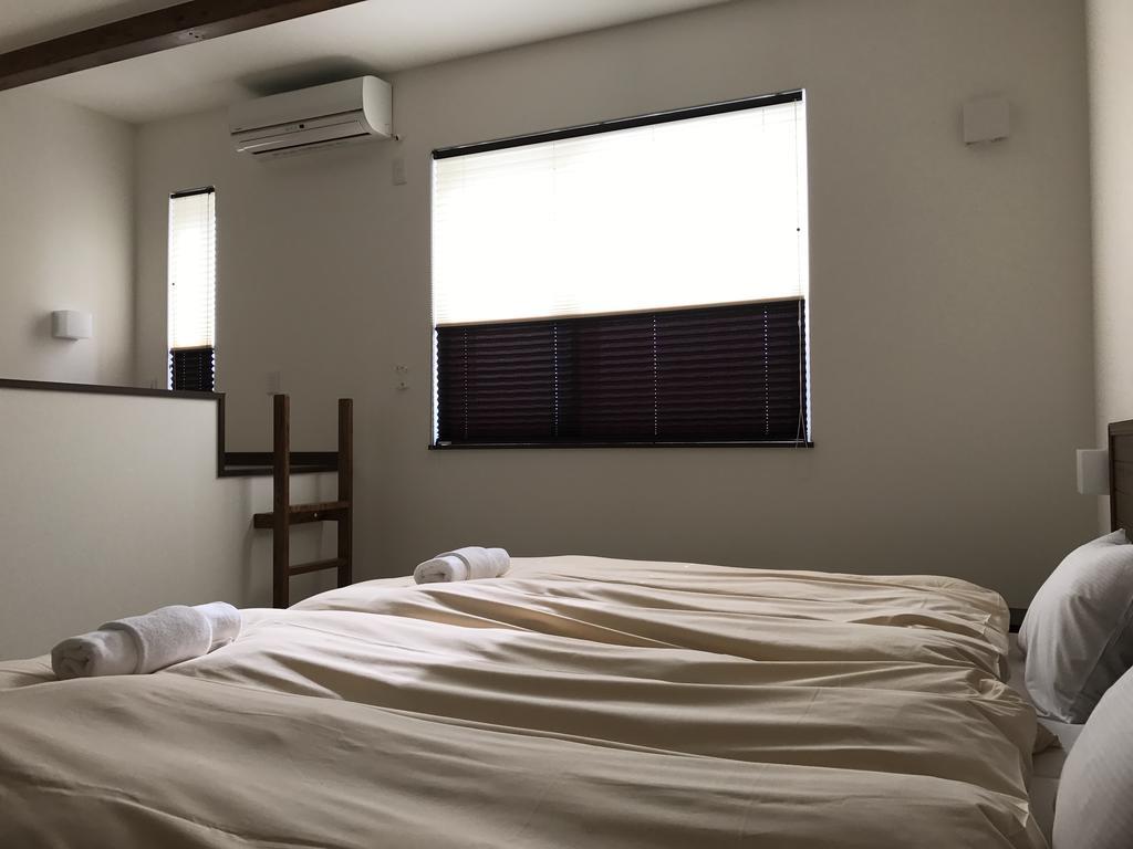 Tsuru Apartments NakaNakafurano Buitenkant foto