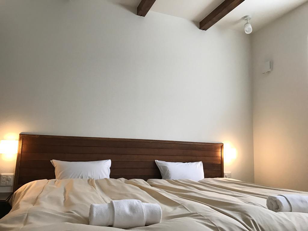 Tsuru Apartments NakaNakafurano Buitenkant foto
