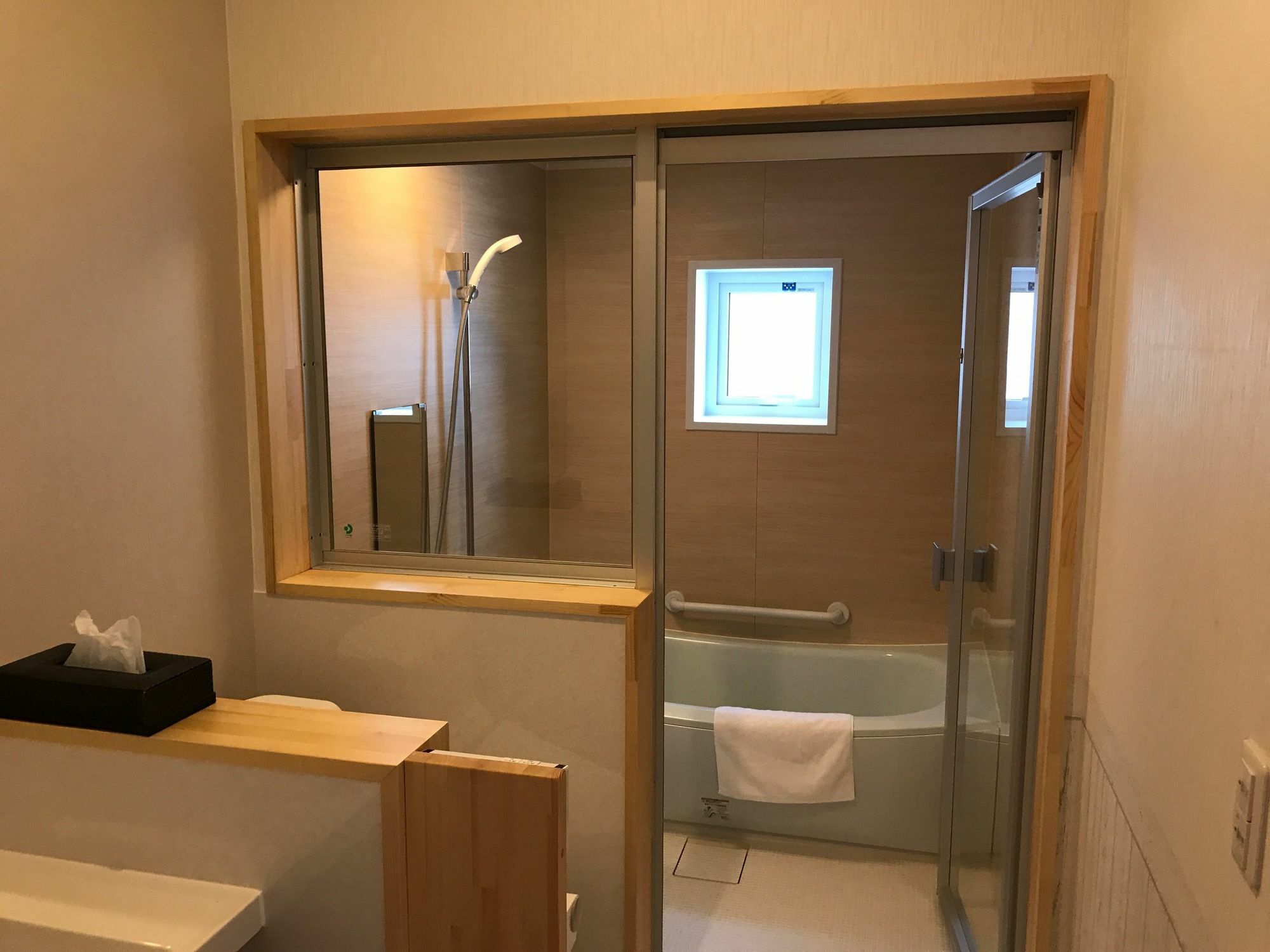 Tsuru Apartments NakaNakafurano Buitenkant foto